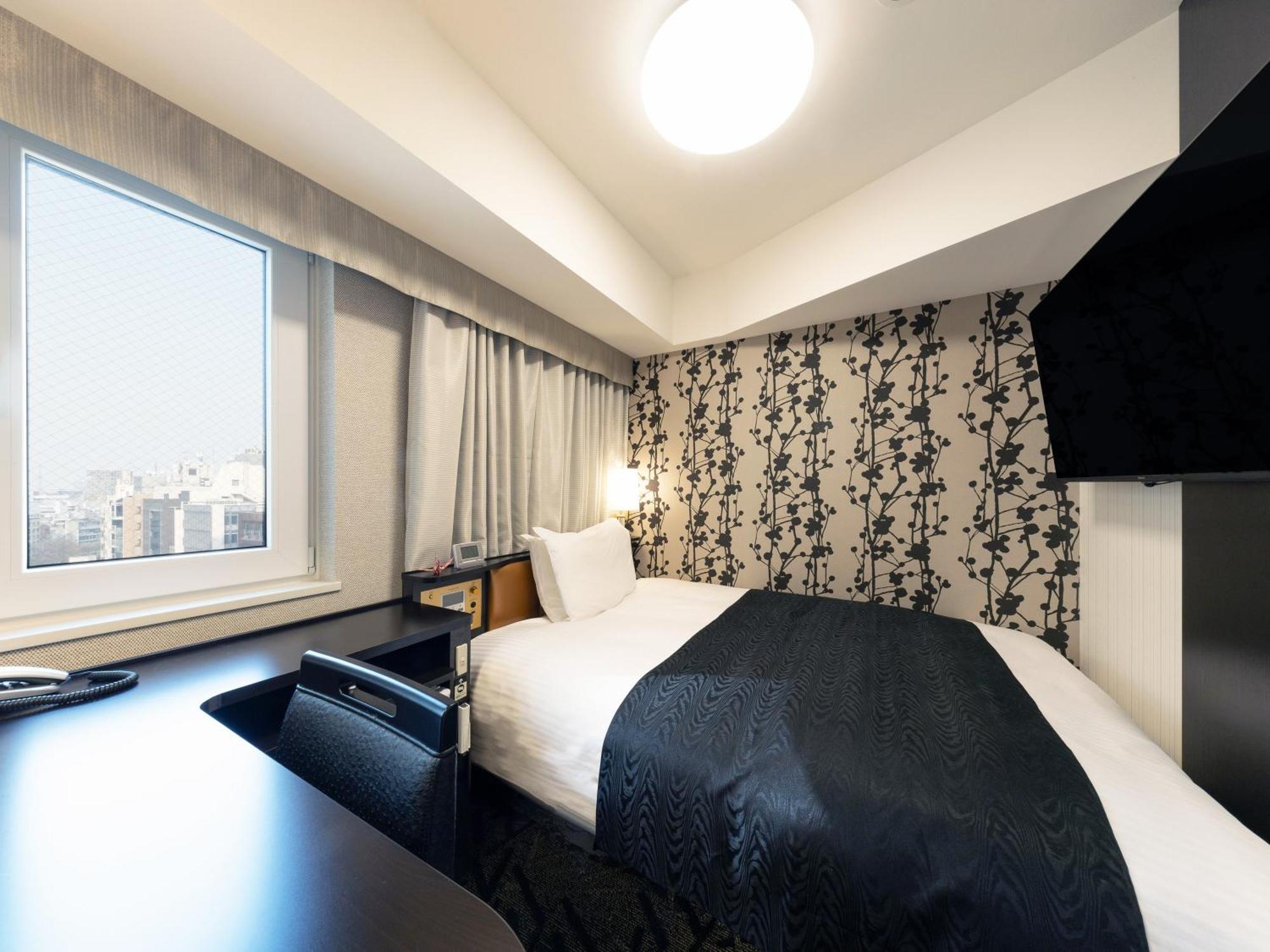Apa Hotel Shibuya Dogenzakaue Tokyo Exterior photo