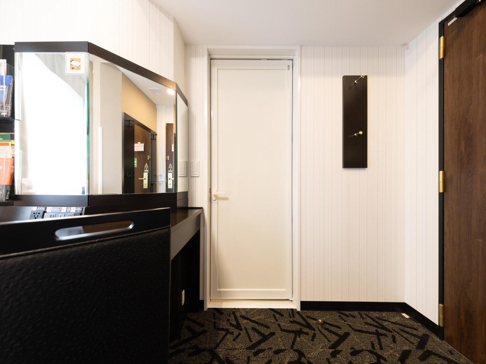 Apa Hotel Shibuya Dogenzakaue Tokyo Exterior photo